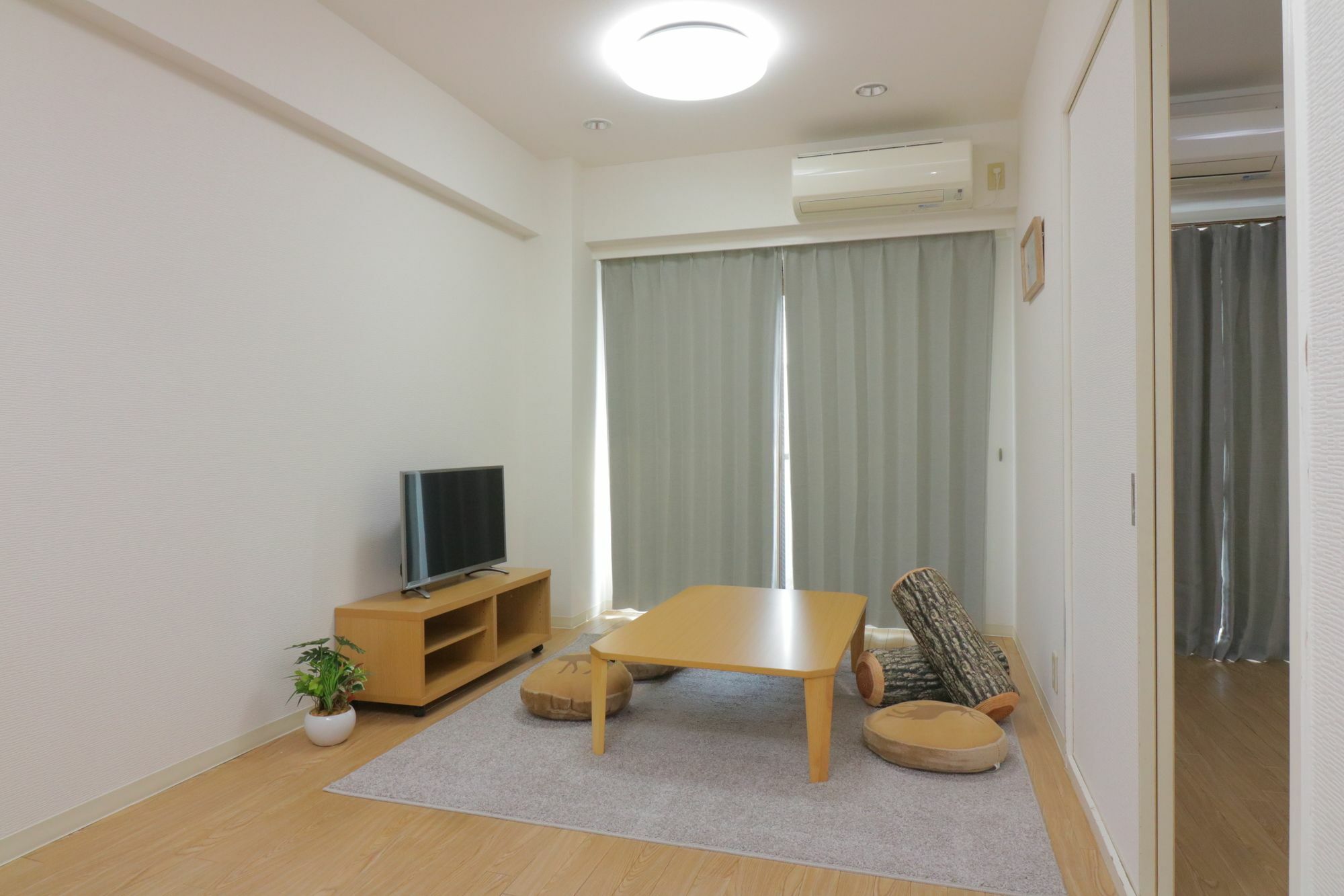 Hg Cozy Hotel No 34 天神橋筋六丁目駅前 Osaka Eksteriør billede
