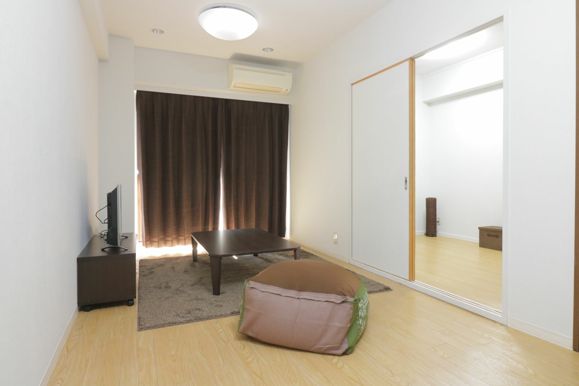 Hg Cozy Hotel No 34 天神橋筋六丁目駅前 Osaka Eksteriør billede